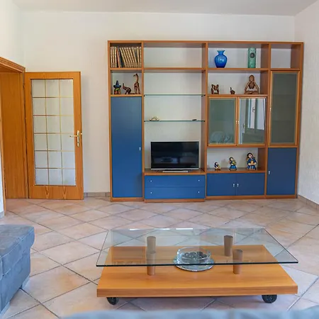 Cinigiano Home *