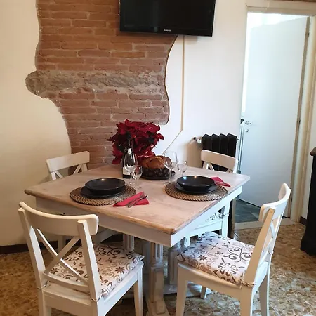 Florence Home 아파트