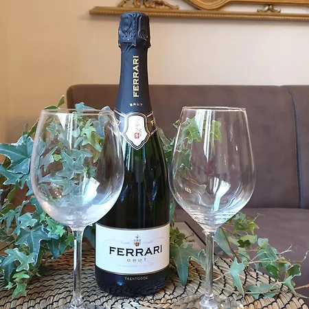 Florence Home Апартаменты